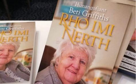 Cyfrol Beti Griffiths, Rho imi Nerth.