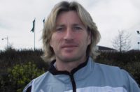 Wyneb Robbie Savage