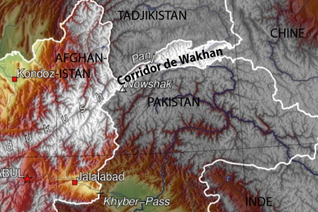 Map gydag ardal Wakhan fel braich yn mynd o Afghanistan i mewn i Tsieina