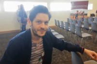 Iwan Rheon yn Eisteddfod yr Urdd Caerdydd a'r Fro 2019