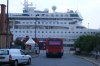 Llong bleser y Braemar, un o longau Fred Olsen Cruise Lines