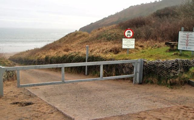 Llithrffordd Freshwater East