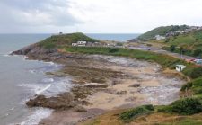 Bracelet Bay yn Abertawe