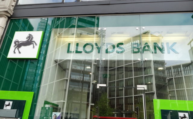 Banc Lloyds
